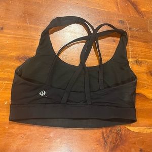 Lululemon sports bra